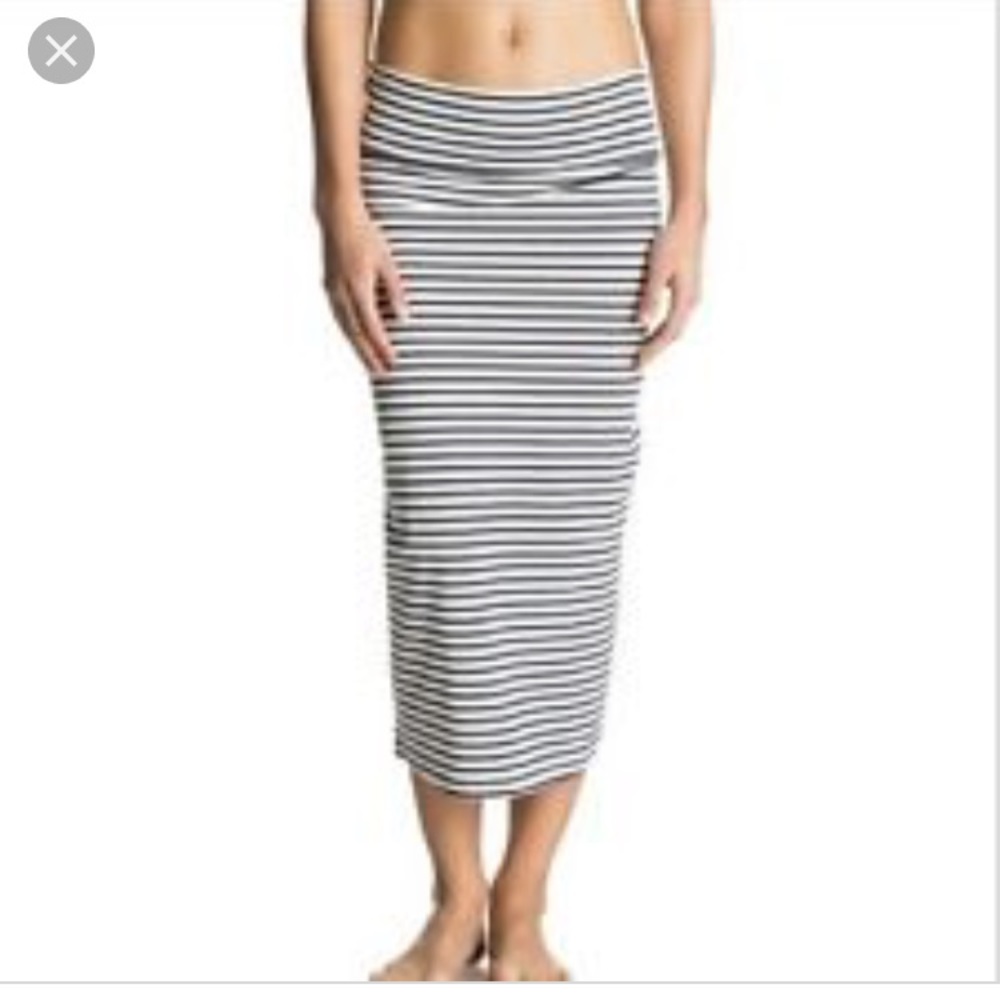 Roxy skirt